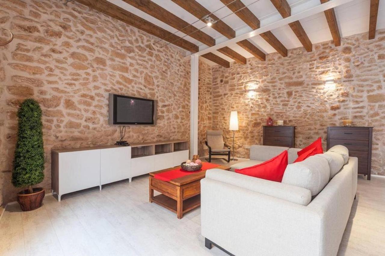 Casa Sa Pedra, En El Centro Historico De Alcudiaヴィラ エクステリア 写真